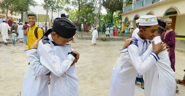 সৌদির সাথে মিল রেখে পটুয়াখালীর ২৫ গ্রামে উদযাপিত হচ্ছে ঈদ