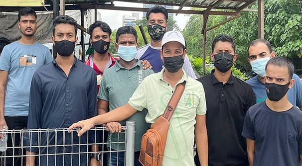 অবশেষে চাকরি পেলেন মালয়েশিয়ায় আটকে পড়া ১২০ বাংলাদেশি শ্রমিক