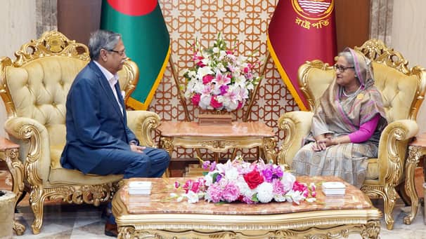 বঙ্গভবনে রাষ্ট্রপতির সঙ্গে প্রধানমন্ত্রীর সাক্ষাৎ