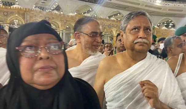 পবিত্র হজ পালন শেষে দেশের পথে রাষ্ট্রপতি