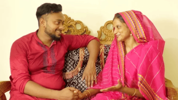 এবার প্রেমের টানে নোয়াখালীতে মালয়েশিয়ান তরুণী, বসলেন বিয়ের পিঁড়িতে
