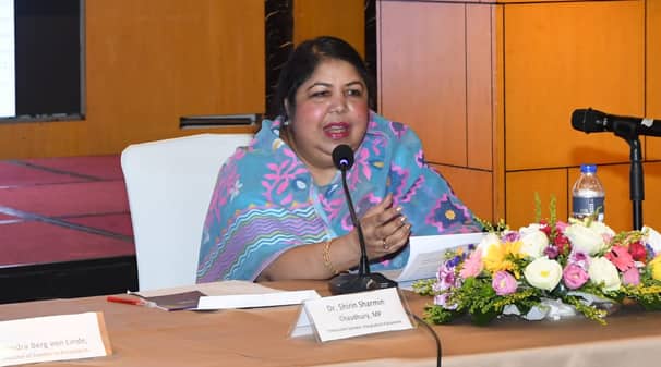 নারীর রাজনৈতিক ও অর্থনৈতিক ক্ষমতায়ন নিশ্চিত করতে হবে: স্পিকার