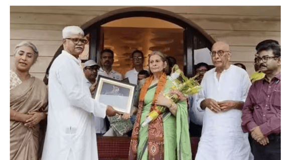 ১০ কোটির সম্পত্তি দান করলেন বিজ্ঞানী