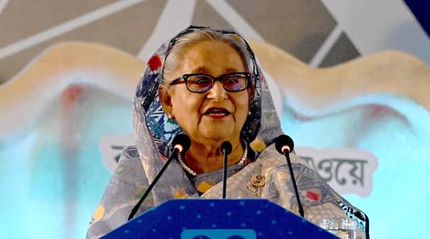 যারা উন্নয়ন দেখে না তাদের চোখের চিকিৎসা করানোর পরামর্শ প্রধানমন্ত্রীর