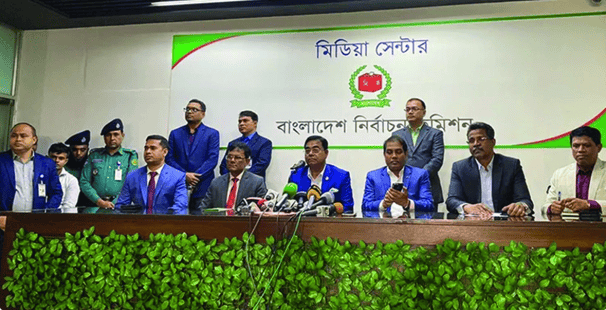 নির্বাচনে ৩০০ আসনে লড়বেন ১৮৯৬ প্রার্থী