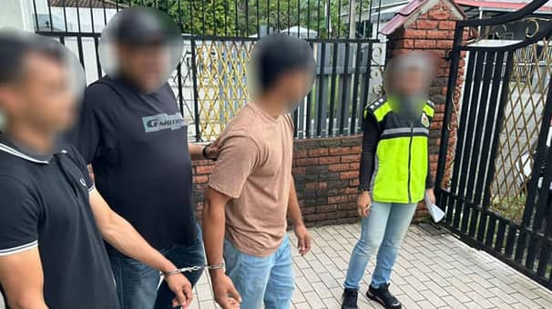 মালয়েশিয়ায় জাল ভিসা সিন্ডিকেটের মূলহোতাসহ আটক তিন