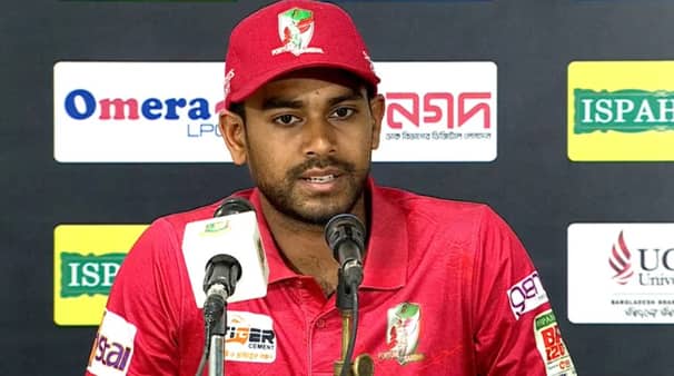 ম্যাচ হারের জন্য যাকে দায়ী করলেন মিরাজ মিরাজ