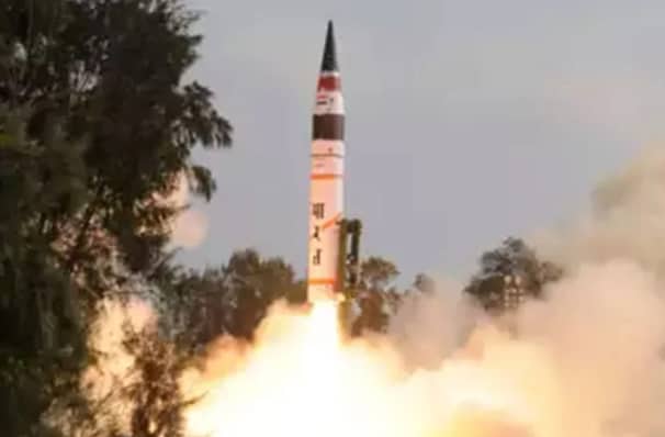 MIRV প্রযুক্তির অগ্নি-৫ ক্ষেপণাস্ত্র