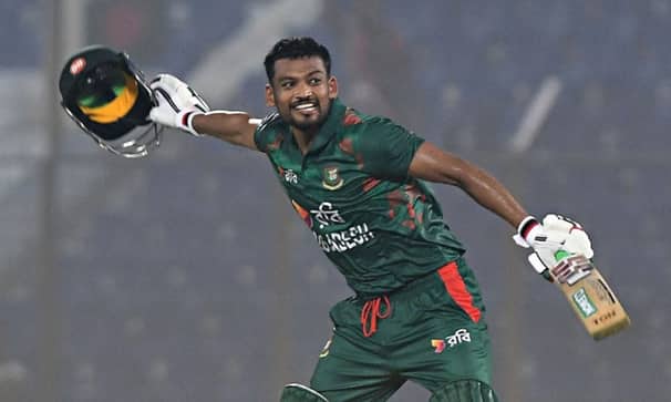 শান্ত’র দুর্দান্ত সেঞ্চুরি, ১-০ ব্যবধানে এগিয়ে বাংলাদেশ শান্ত’র দুর্দান্ত সেঞ্চুরি