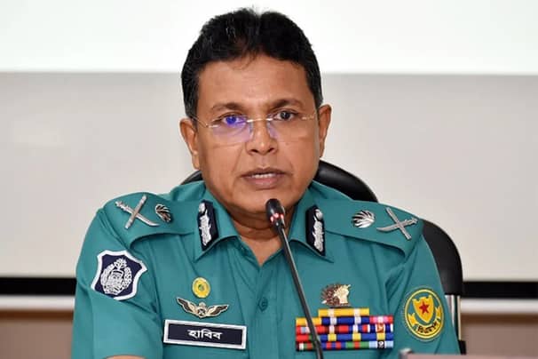 ‘রাজধানীর ৪ এলাকায় কিশোর গ্যাংয়ের তৎপরতা বেশি’ DMP Comissioner
