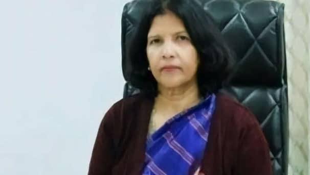 ১০৪ বছর পর প্রথম নারী উপাচার্য পেল যে বিশ্ববিদ্যালয়