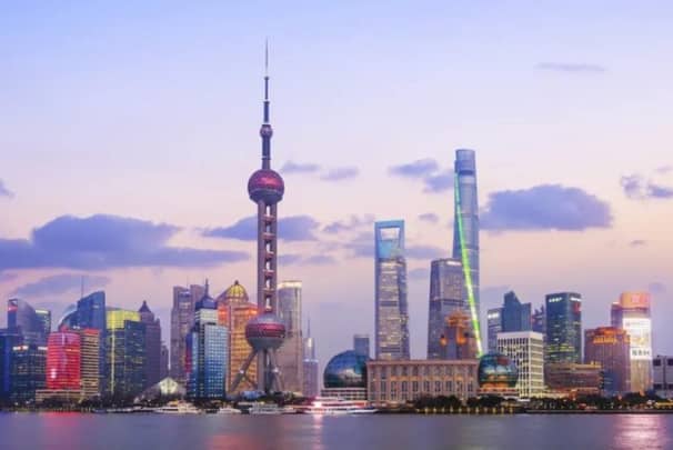 একটু একটু করে পানিতে তলিয়ে যাচ্ছে চীন! china