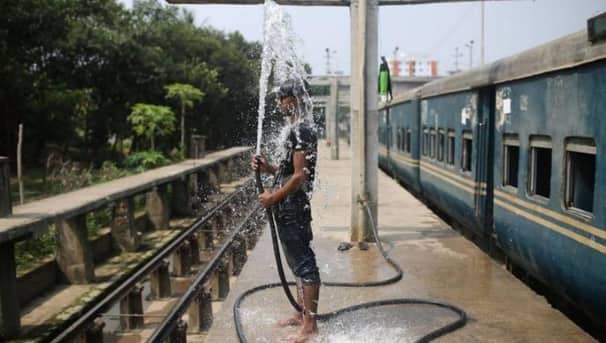 যশোর ও চুয়াডাঙ্গায় এতো বেশি গরম পড়ে কেন? hot weather