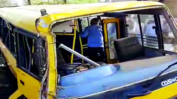 ঈদের দিনে স্কুল বাস উল্টে ৬ শিক্ষার্থী নিহত, অধ্যক্ষসহ গ্রেপ্তার ৩