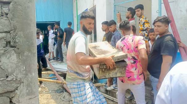 হাজারীবাগে বস্তির আগুন নিয়ন্ত্রণে