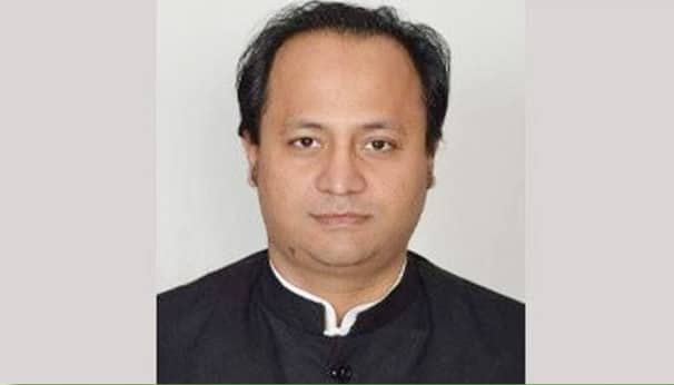 শিক্ষামন্ত্রীর পদত্যাগ চেয়ে লিগ্যাল নোটিশ শিক্ষামন্ত্রী মহিবুল হাসান চৌধুরী
