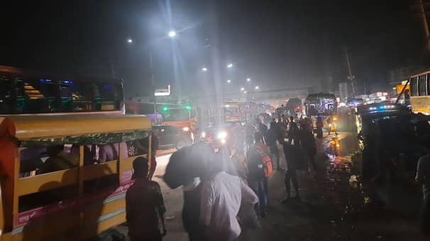 আশুলিয়ায় ২০ কিলোমিটার যানজট, ভোগান্তিতে যাত্রীরা