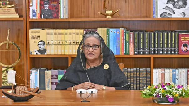 সর্বোচ্চ আদালতের রায় আসা পর্যন্ত ধৈর্য ধরার অনুরোধ প্রধানমন্ত্রীর