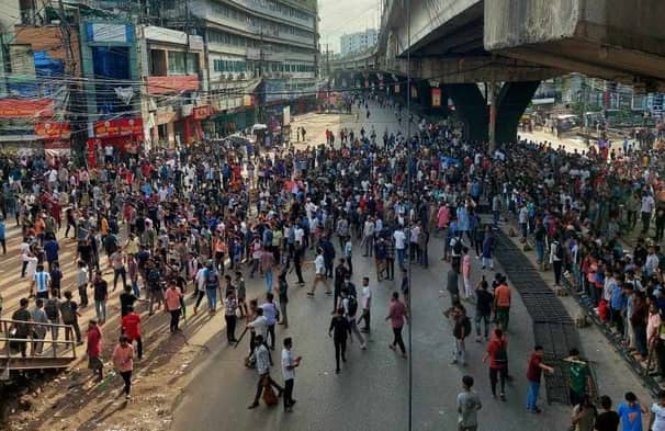 কাল সারাদেশে ‘কমপ্লিট শাটডাউন’ কর্মসূচি দিল কোটাবিরোধীরা