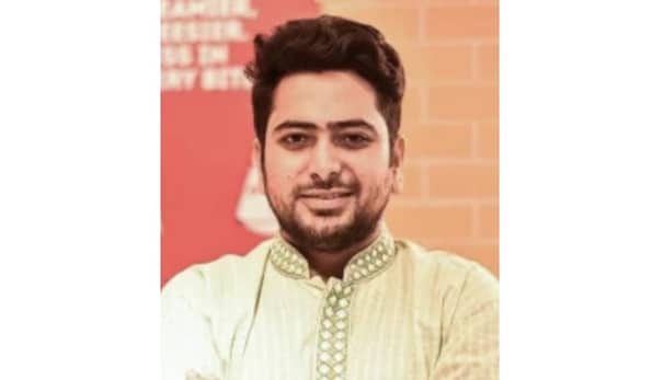 সমন্বয়ক থেকে সরকারের উপদেষ্টা কে এই নাহিদ ইসলাম Nahid