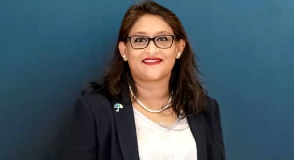 সোশ্যাল মিডিয়ায় পুতুলের পোস্ট ঘিরে চাঞ্চল্য