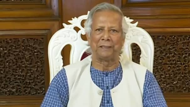 সব অপরাধীকে আইনের মাধ্যমে উপযুক্ত শাস্তি দেয়া হবে: ড. ইউনূস Younus-02