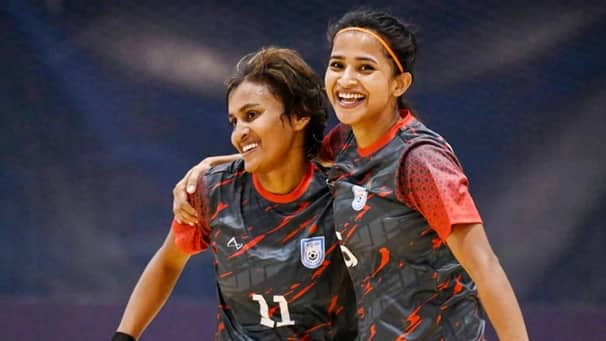 জয়