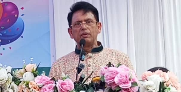 শিক্ষামন্ত্রী