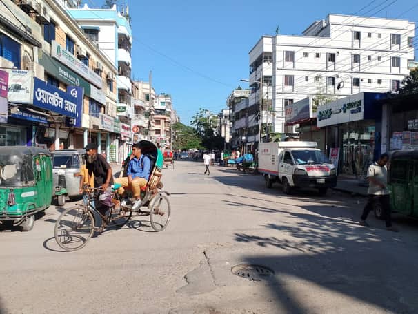 Nikunja Auto-Rickshaw