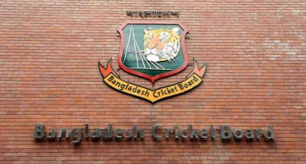 ত্রিদেশীয় সিরিজ