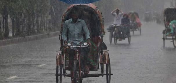 ভারি বর্ষণের আভাস