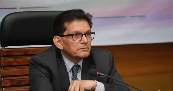 দেশে ফিরলেন
