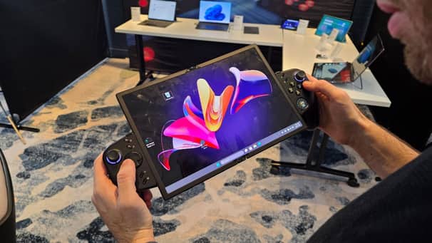 Lenovo Legion Go Fold