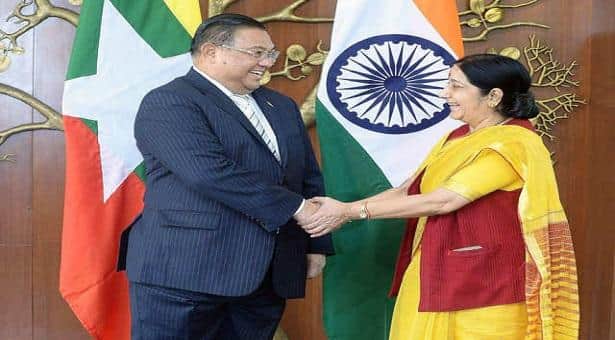 বাংলাদেশের বিরুদ্ধে মিয়ানমারকে সামরিক সাহায্য দিচ্ছে ভারত!