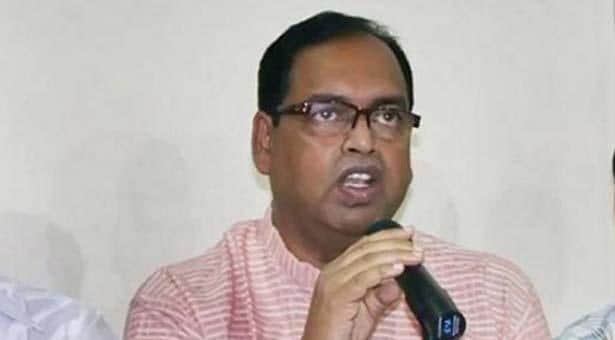 গণতন্ত্রের কাছে স্বৈরতন্ত্র পরাজিত হবেই: দুদু