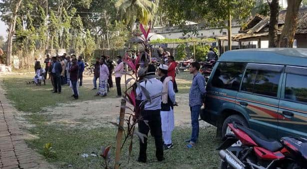 বর্ধিত সভায় আ.লীগ নেতাকর্মীদের মধ্যে হাতাহাতি-হট্টগোল