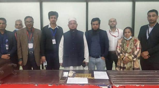 কাতার ফেরত যাত্রীসহ তিন কেজি সোনা আটক