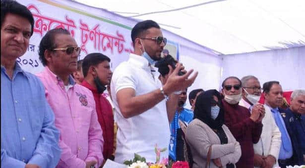 খেলাই পারে তরুণদের মাদক-সন্ত্রাস থেকে দূরে রাখতে: মাশরাফী