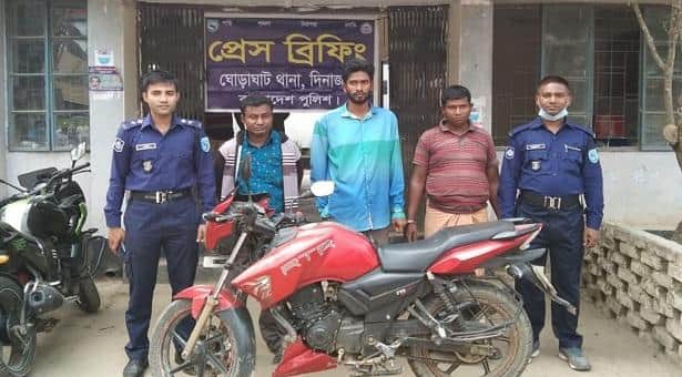 ছিনতাইয়ের ঘটনায় ইউপি সদস্যসহ ৩ জন গ্রেফতার