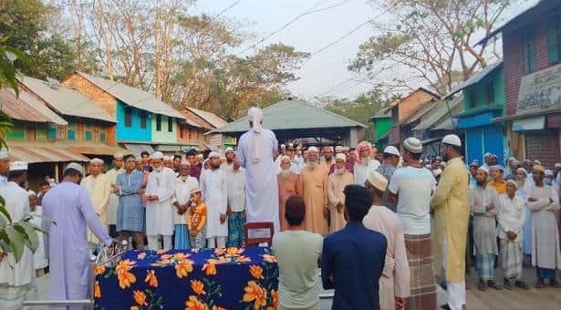 নামাজে সিজদারত অবস্থায় মুসল্লির মৃত্যুু