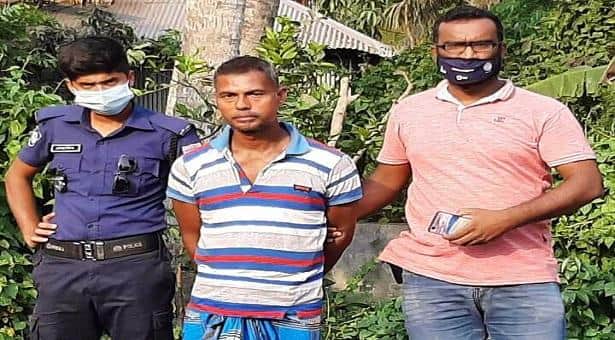 ‘বউয়ের সঙ্গে ঝগড়া’ মাকে কুপিয়ে মারল ছেলে