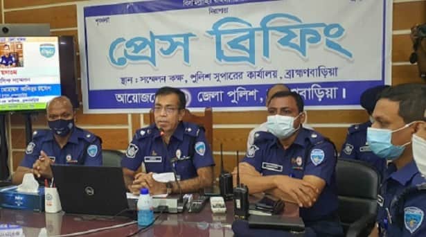 অপরাধমূলক কাজে যুক্ত থাকায় ২৫ পুলিশ চাকরিচ্যুত, ১০০ জনকে শাস্তি