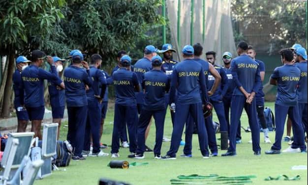 শ্রীলঙ্কা দলে করোনার হানা, শঙ্কায় প্রথম ওয়ানডে