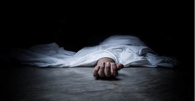 মাতব্বরদের দেয়া অপবাদ সইতে না পেরে যুবকের