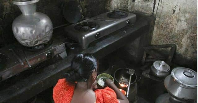 গ্যাস অবৈধভাবে ব্যবহার করার সোয়া লাখ টাকা জরিমানা