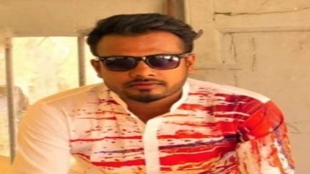 বিচারের দাবিতে দ্বারে দ্বারে ঘুরছে নির্যাতিত সংখ্যালঘু পরিবার