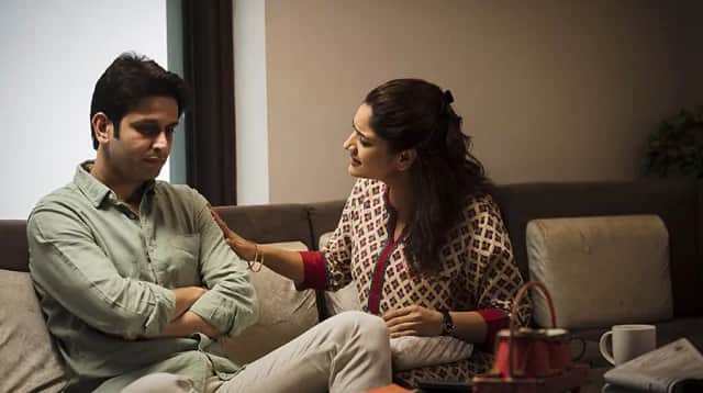 স্বামীর চেয়ে স্ত্রীর আয়