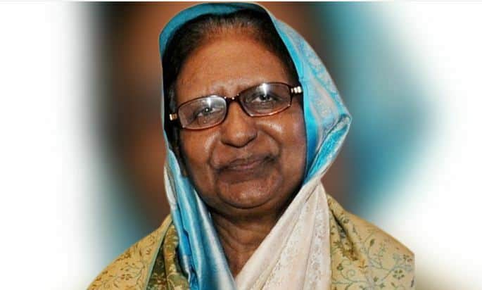 উন্নত চিকিৎসার জন্য থাইল্যান্ডে নেওয়া হলো সাহারা খাতুনকে