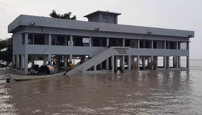 পদ্মায় ডুবলো আরও একটি প্রাথমিক বিদ্যালয়