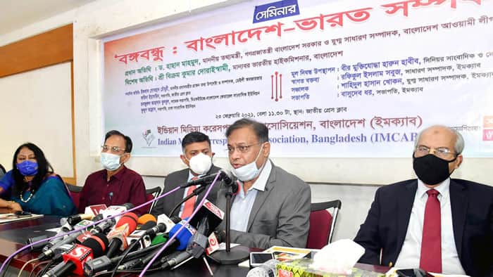 বাংলাদেশ-ভারত সম্পর্কযুক্ত সংবাদ পরিবেশনে যত্নবান থাকুন: তথ্যমন্ত্রী